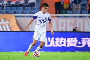 记者谈黄嘉辉请假：生活小事不会轻易告假离队，归来后多给他鼓励