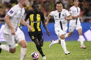 周通谈参加世俱杯：根本无法用语言形容 原来足球还可以这么踢